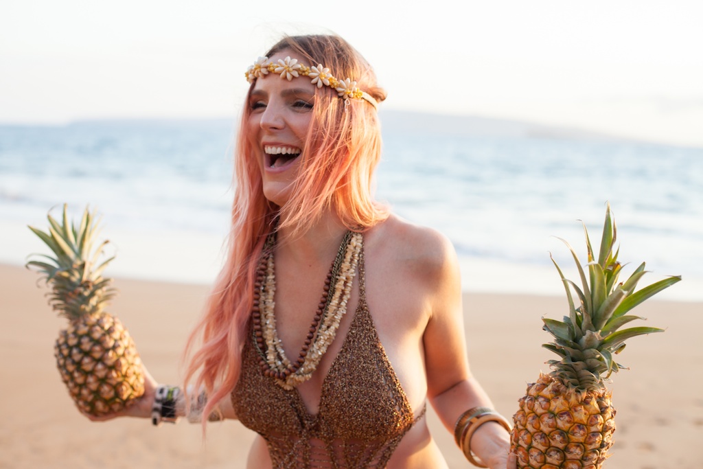pachamama-bohemian-crochet-one-piece-swim-suit-maui-beach-pineapple-fashion-blogger- 8