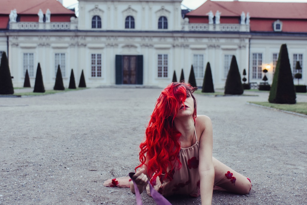 shop-tobi-boho-bunnie-sheer-embroidered-maxi-dress-belvedere-castle-vienna-austria-bohemian-couture-fashion-blogger-overtone-hair-color-extreme-red-44