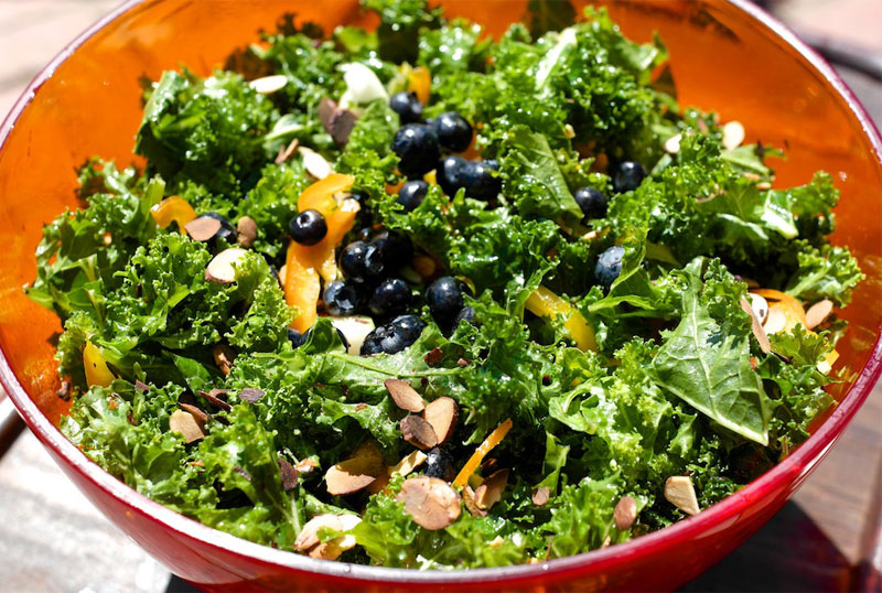 Blueberry-Kale-salad