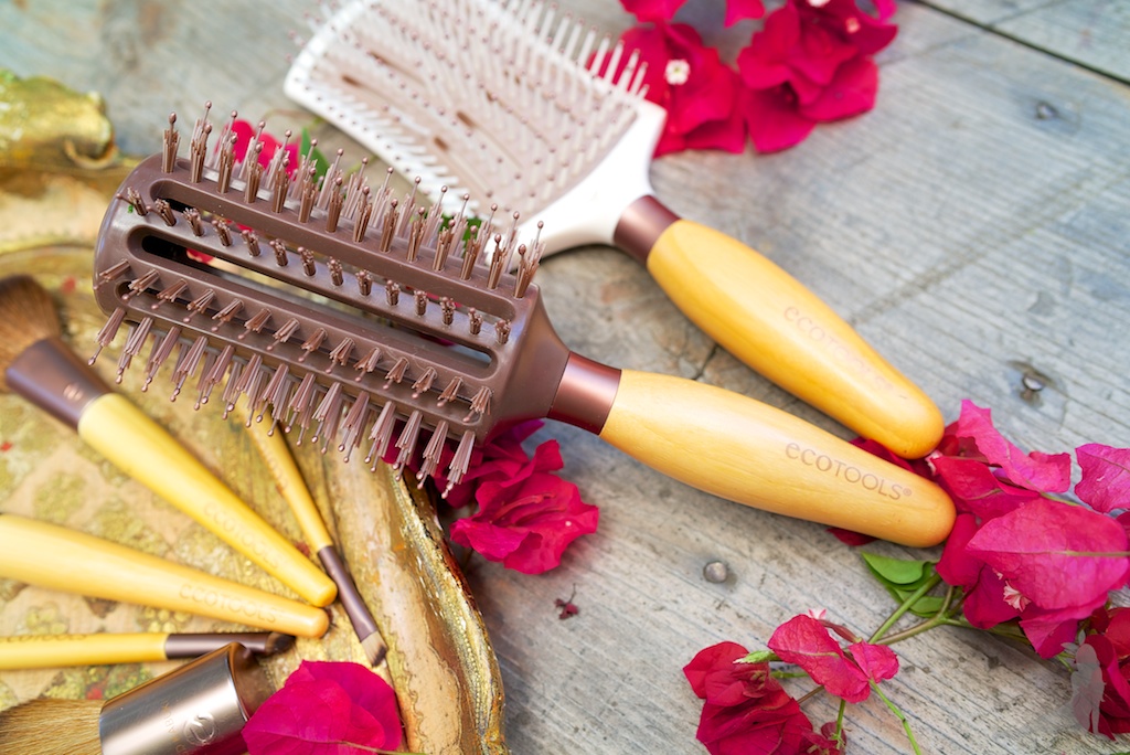 eco-tools-beauty-blogger-boho-summer-glow-hair-brushes-makeup 25