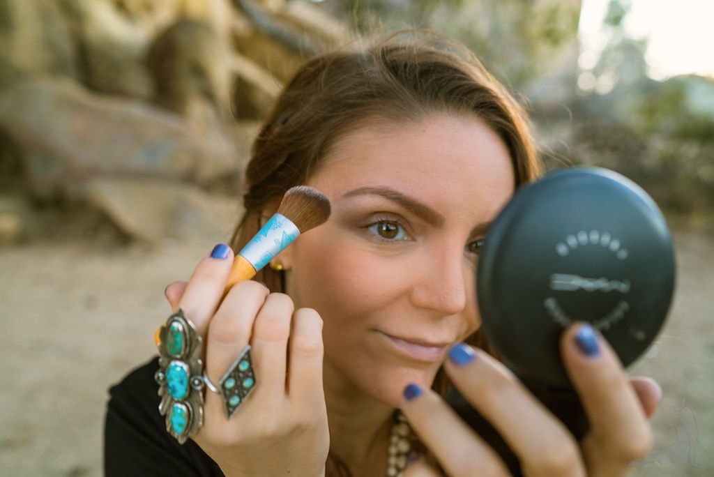 eco-tools-make-up-brush-set-holiday-2015-beauty-blogger 16
