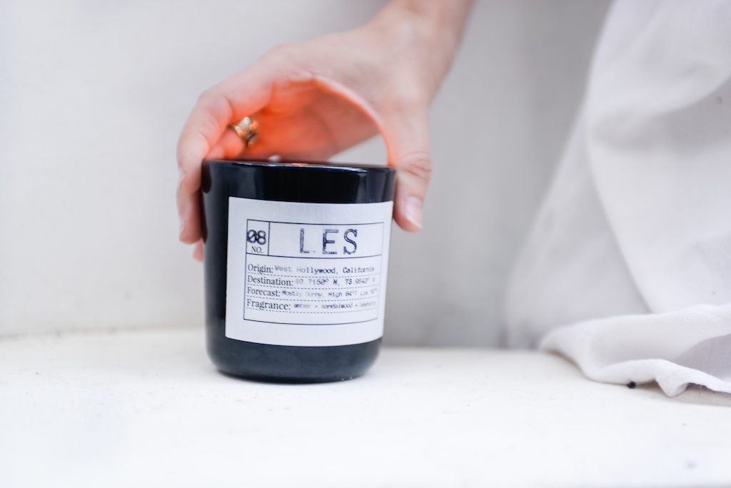 flores-lane-feather-and-bone-uk-soy-candles-handmade-made-local-los-angeles-new-york-city-apothecary-14