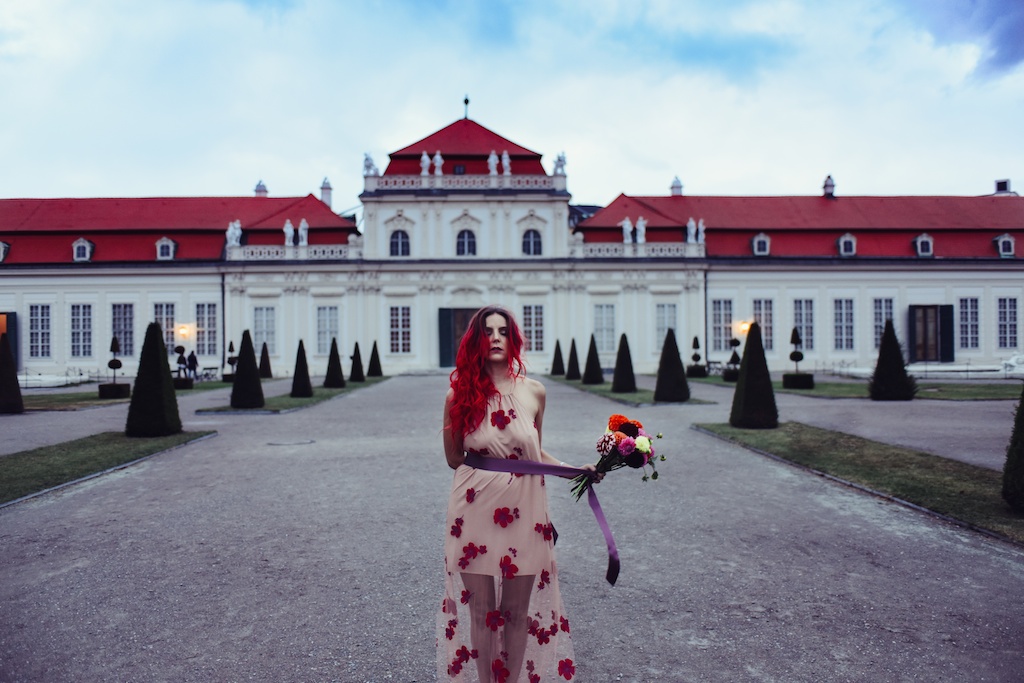 shop-tobi-boho-bunnie-sheer-embroidered-maxi-dress-belvedere-castle-vienna-austria-bohemian-couture-fashion-blogger-overtone-hair-color-extreme-red-19